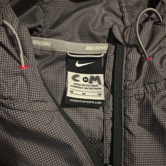 Nike Men's Medium Lightweight Windbreaker Jacket Gray Reflective Hood - Picture 4 of 9